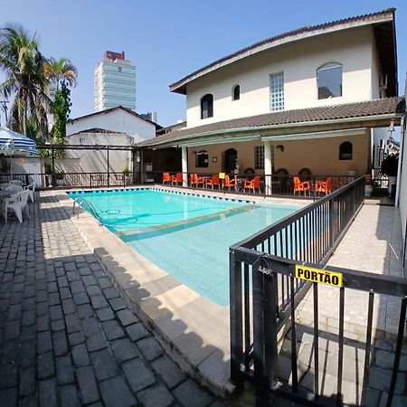 Pousada Parque Suites Estacionamento E Piscina グァルジャー エクステリア 写真